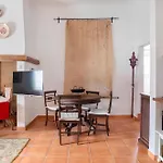 Monte Machial Private Villa, Pool & Event Space Holiday home