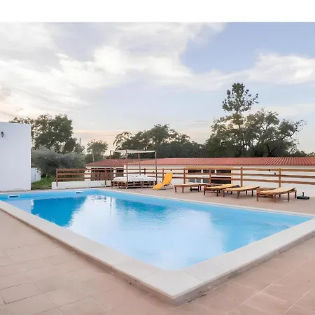 別荘 Monte Machial Alvega